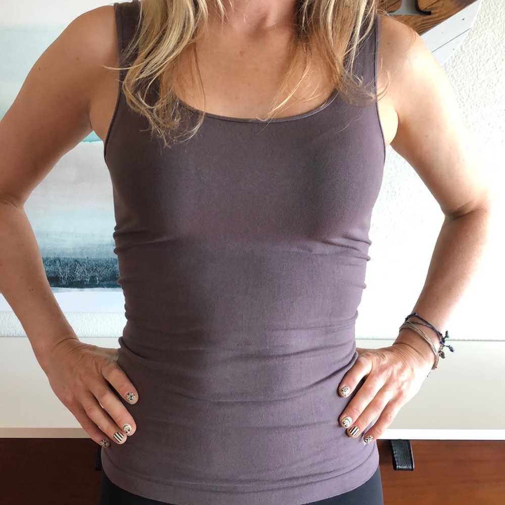 NWT Avocado Tank Top